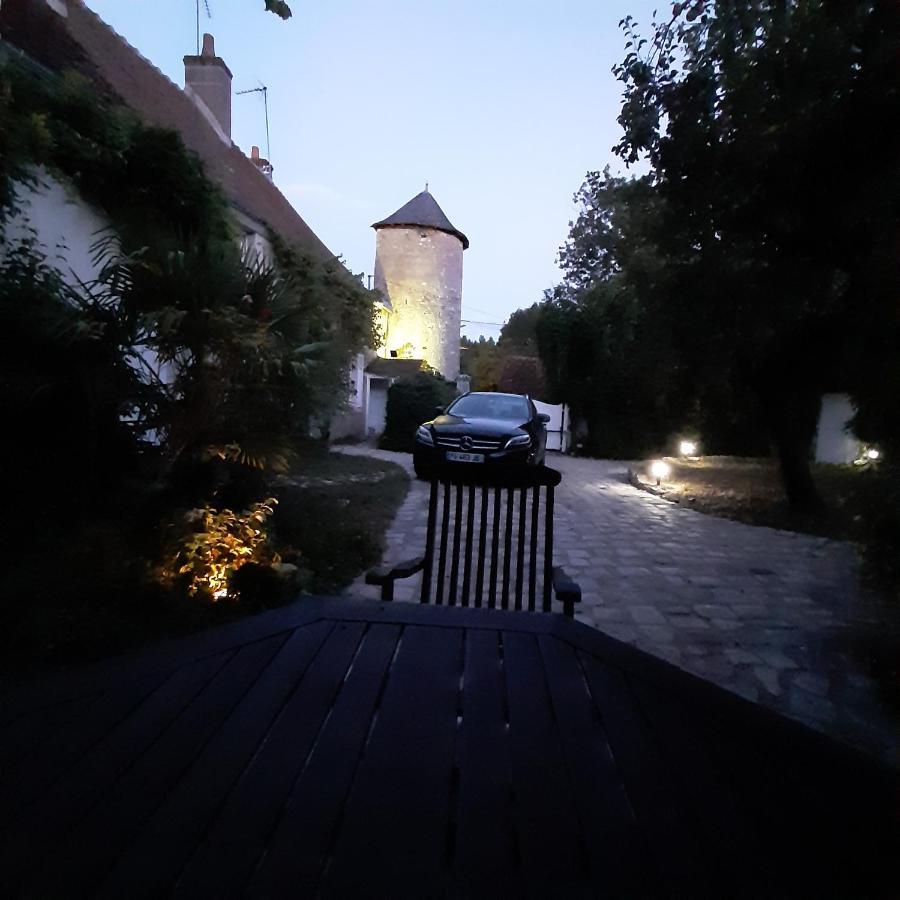 De La Tour De Loire - 65 M2 Au Pied D'une Tour De Gue Du 17eme Siecle Holiday home Mer